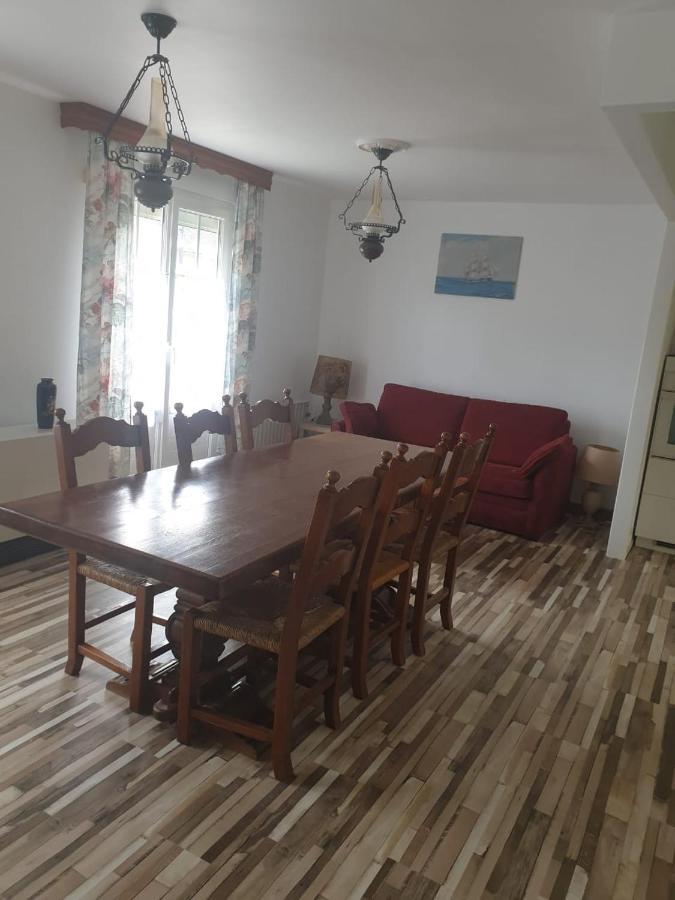 Maison Labbey - Gite Commes Экстерьер фото